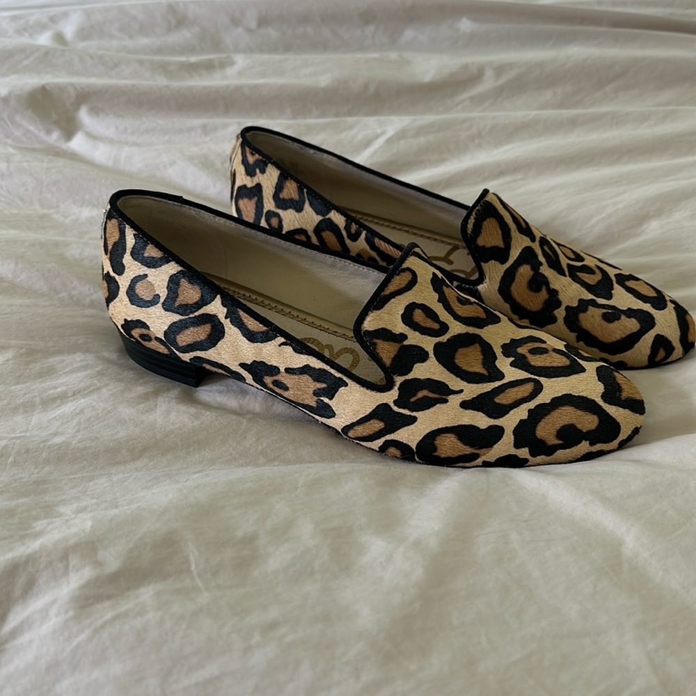 SM Edelman Calf Skin Jordy Leopard Print Loafer 7.5 M Worn twice